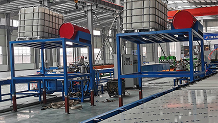 Plywood glue machine