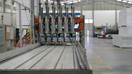 Vertical 3D Panel Assembling Machine